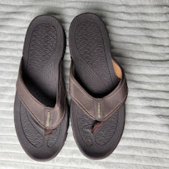 Hobibear Men’s Flip Flop Sandals Size 11.5 Brown Comfort Thong Beach Shoes NWOT - Picture 1 of 7